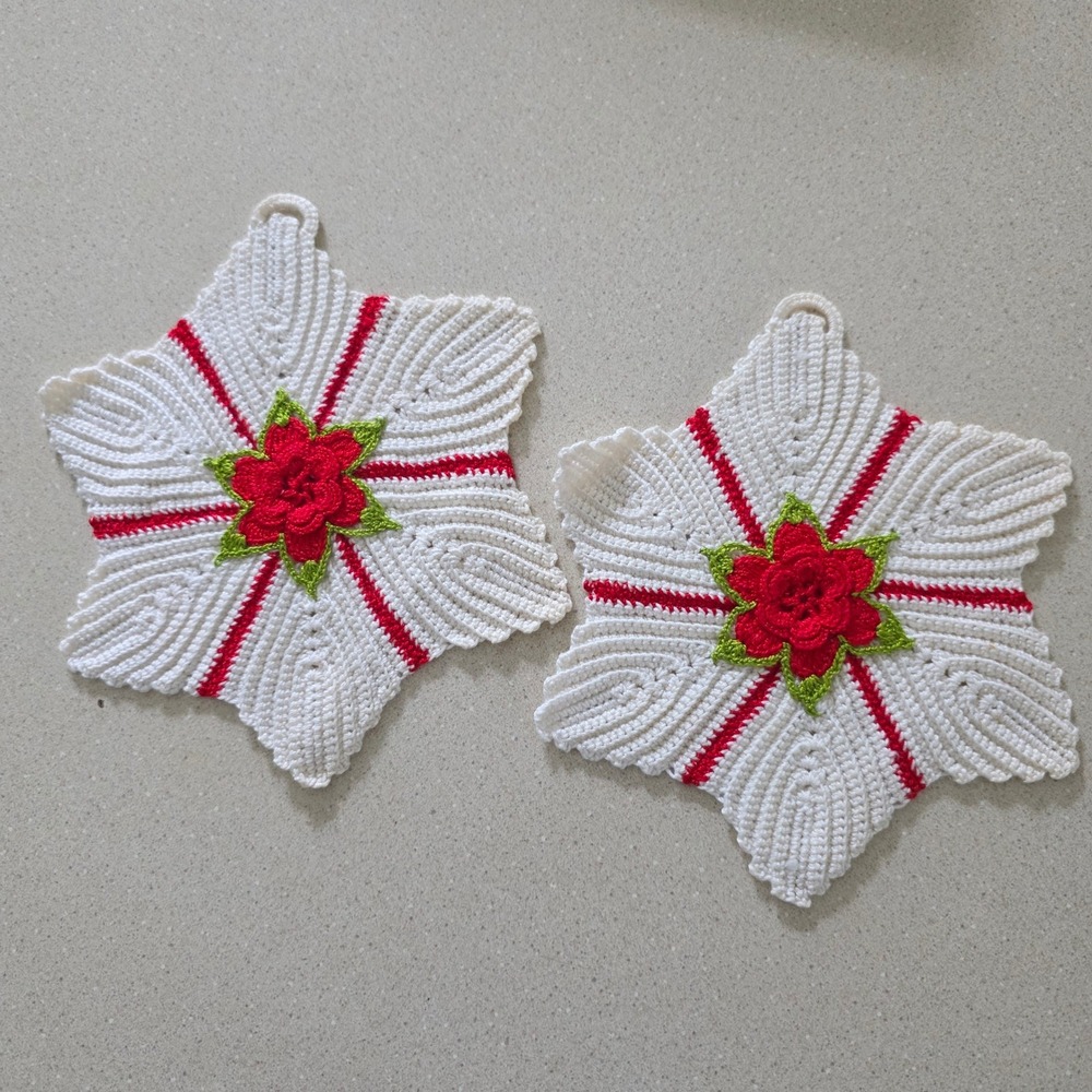 Vintage Handmade 6" Potholders, 3D Rose Crochet, Set of 2, White Red Green
